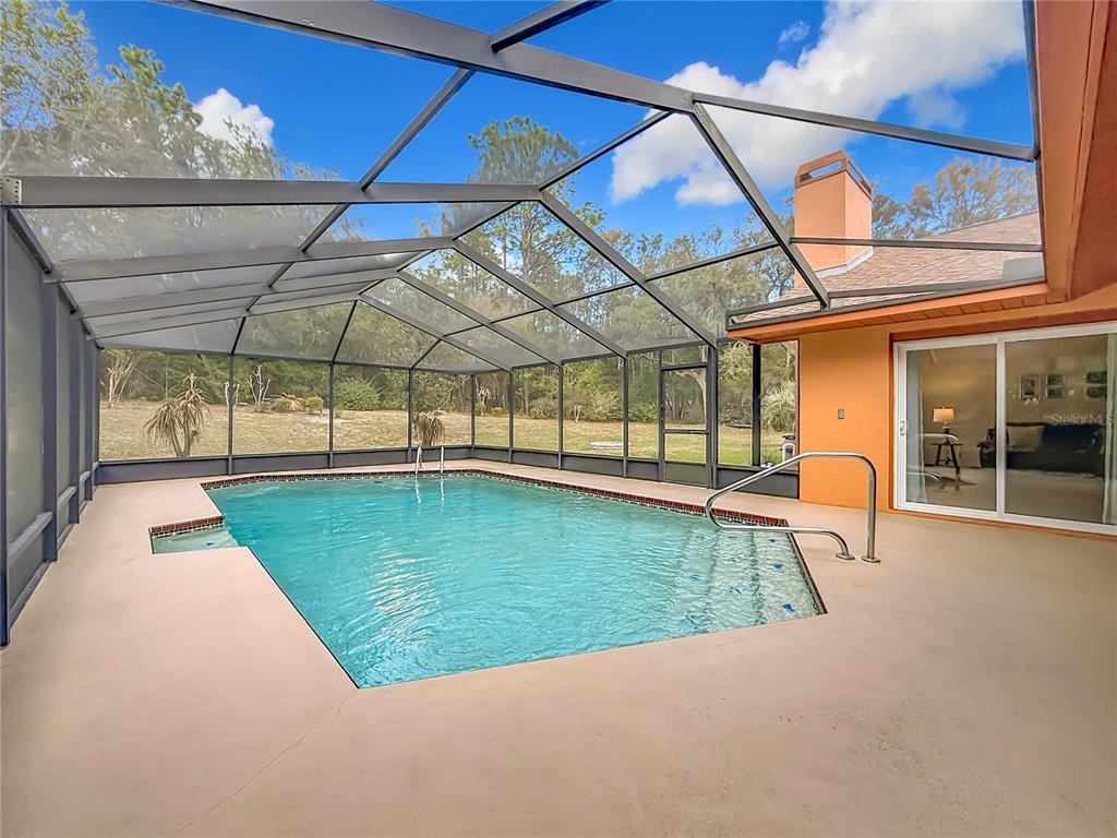 4353 North Indianhead Road Hernando, FL 34442 - Photo 46 of 65 a view of a backyard