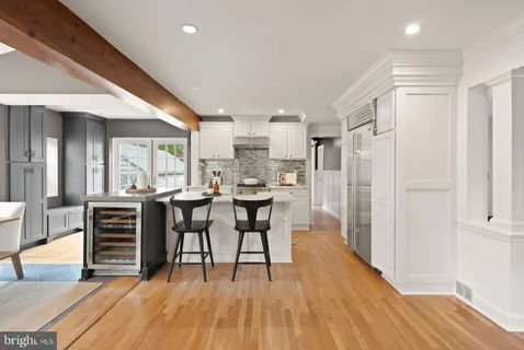 $1,115,000 | 4843 Arlington Boulevard, Arlington, VA 22203