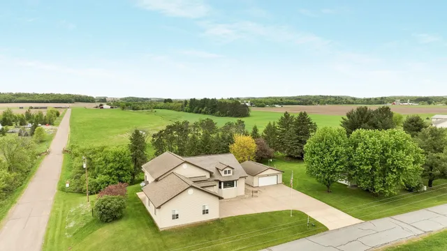 $424,900 | 9020 120th Avenue, Bloomer, WI 54724