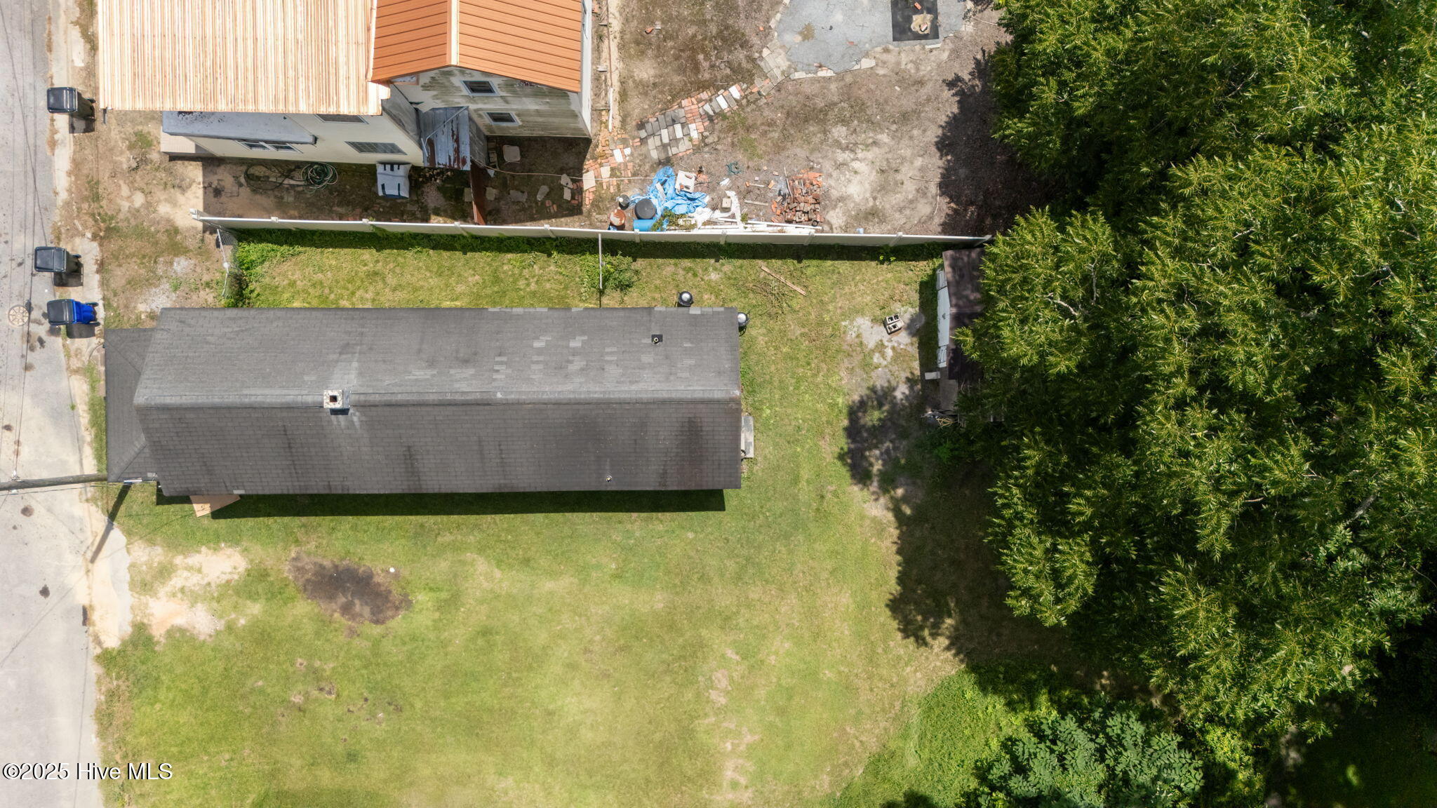 306 Short Street Kinston, NC 28501 - Photo 5 of 10 10-web-or-mls-DJI_20250724134655_0412_D