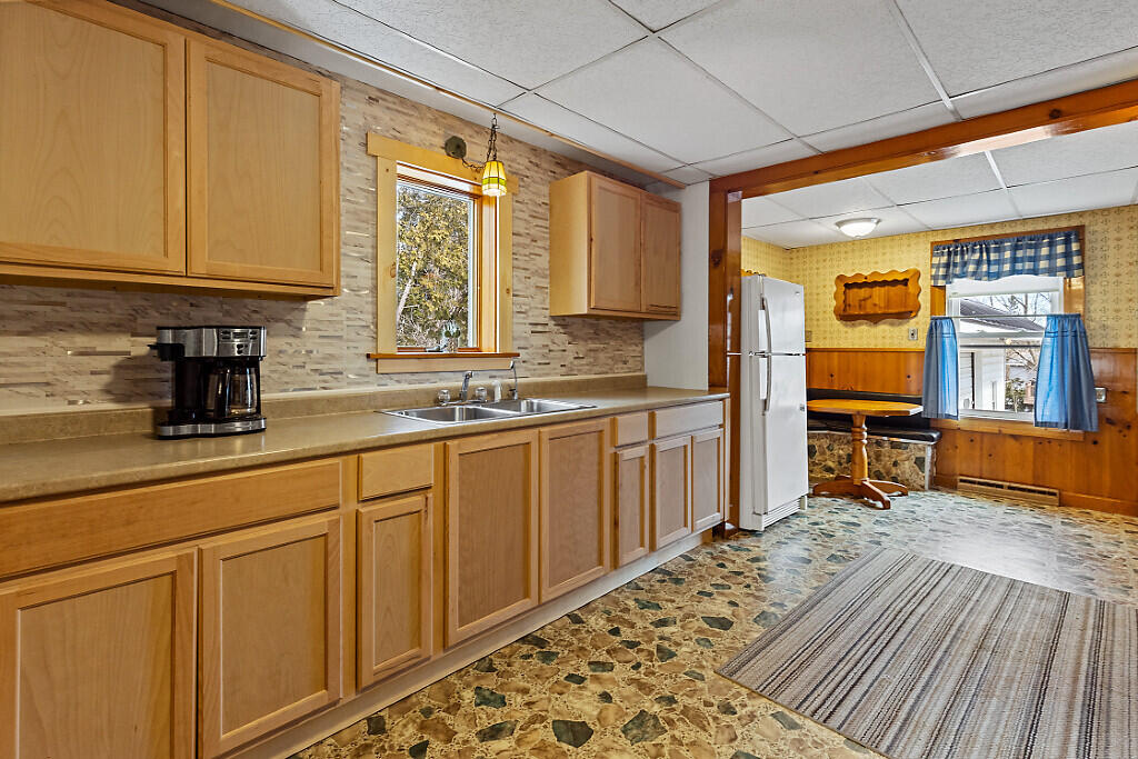 322 Center Road Fairfield, ME 04937 - Photo 11 of 37 24_BP5A0106_DxO_mls