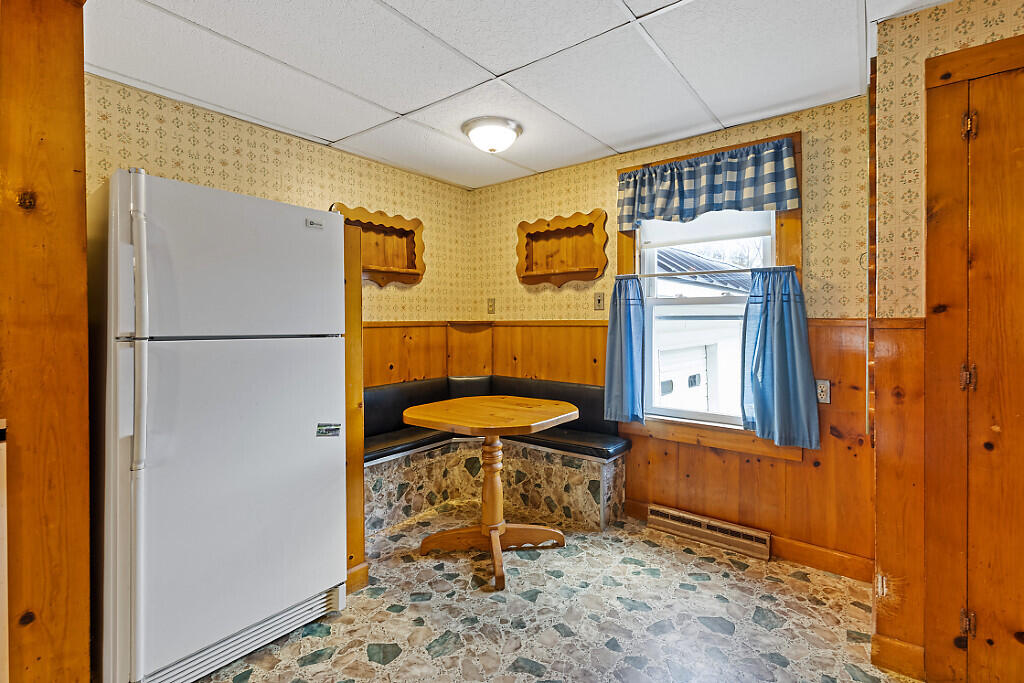 322 Center Road Fairfield, ME 04937 - Photo 13 of 37 42_BP5A0160_DxO_mls