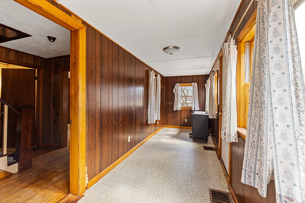 322 Center Road Fairfield, ME 04937 - Photo 23 of 37 12_BP5A0070_DxO_mls