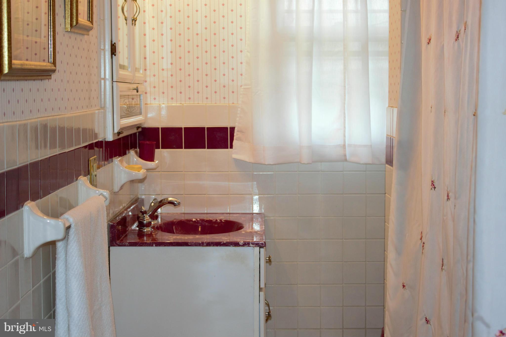 8408 Coco Road Baltimore, MD 21237 - Photo 12 of 30 Bath