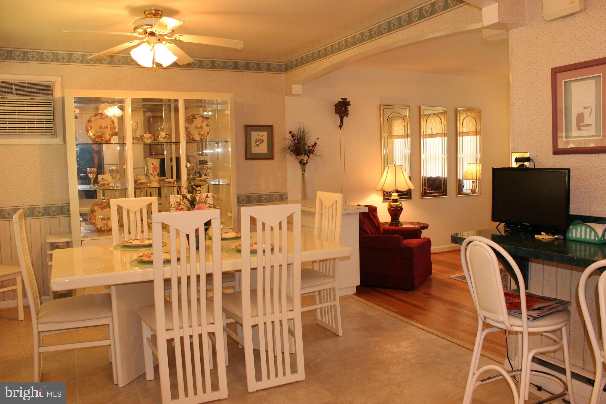 8408 Coco Road Baltimore, MD 21237 - Photo 5 of 30 Dining Room