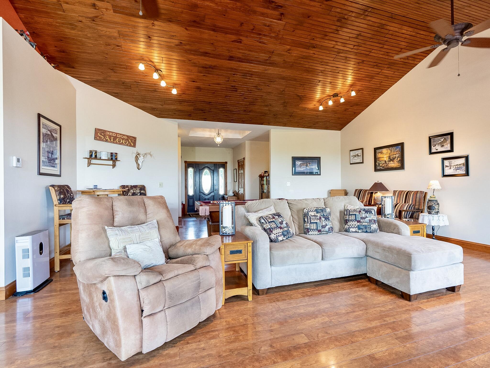 285 Agnew Road Morrisonville, NY 12962 - Photo 14 of 40