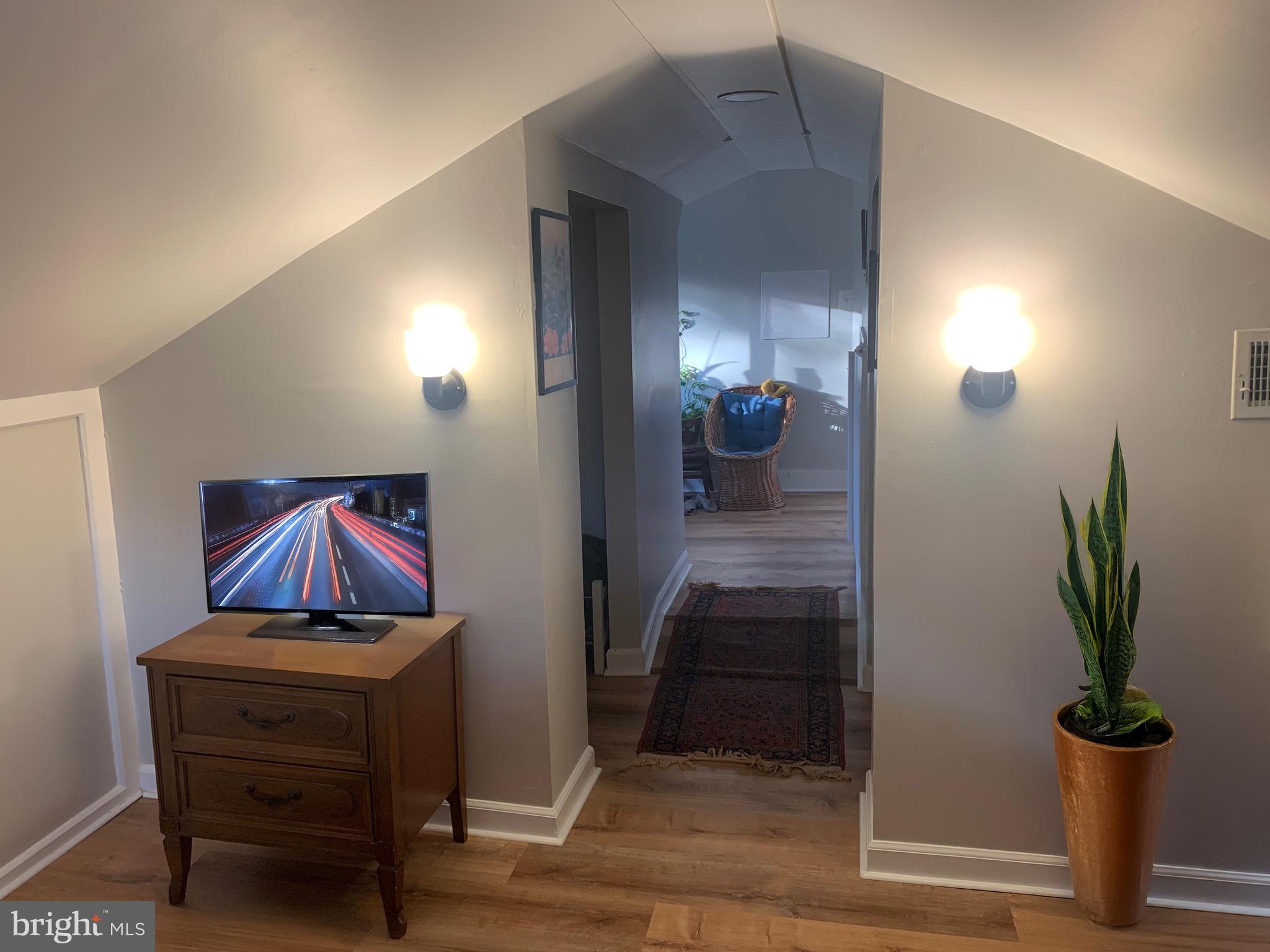 41809 Stumptown Road Leesburg, VA 20176 - Photo 28 of 29 Primary bedroom, facing hallway with closets