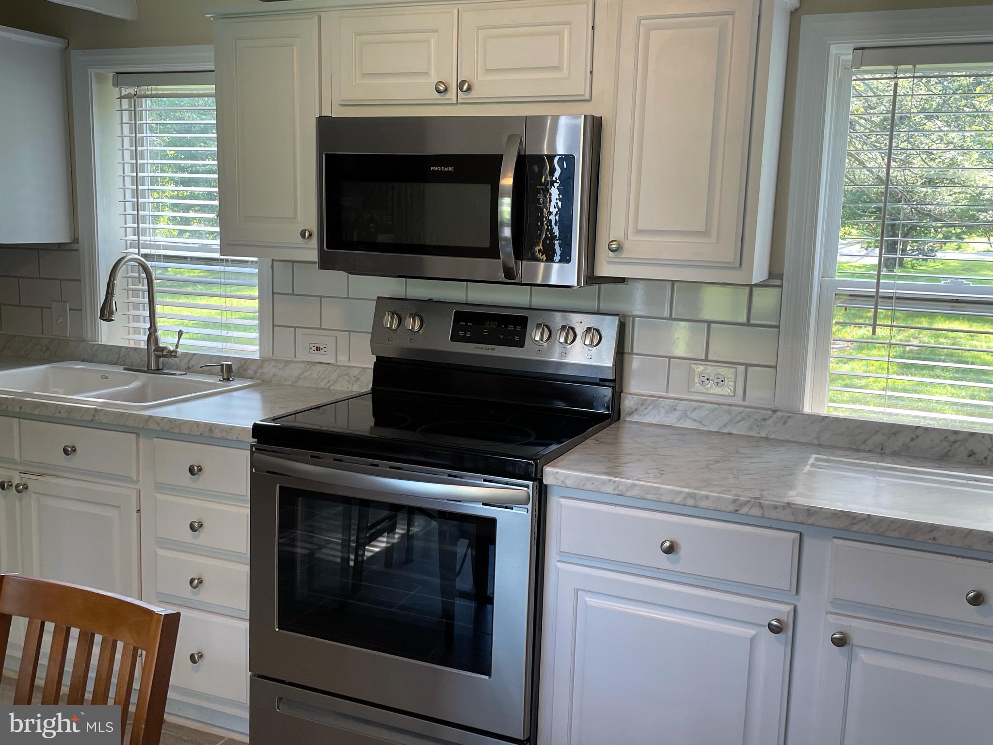 41809 Stumptown Road Leesburg, VA 20176 - Photo 10 of 29 Stainless steel appliances, 2020