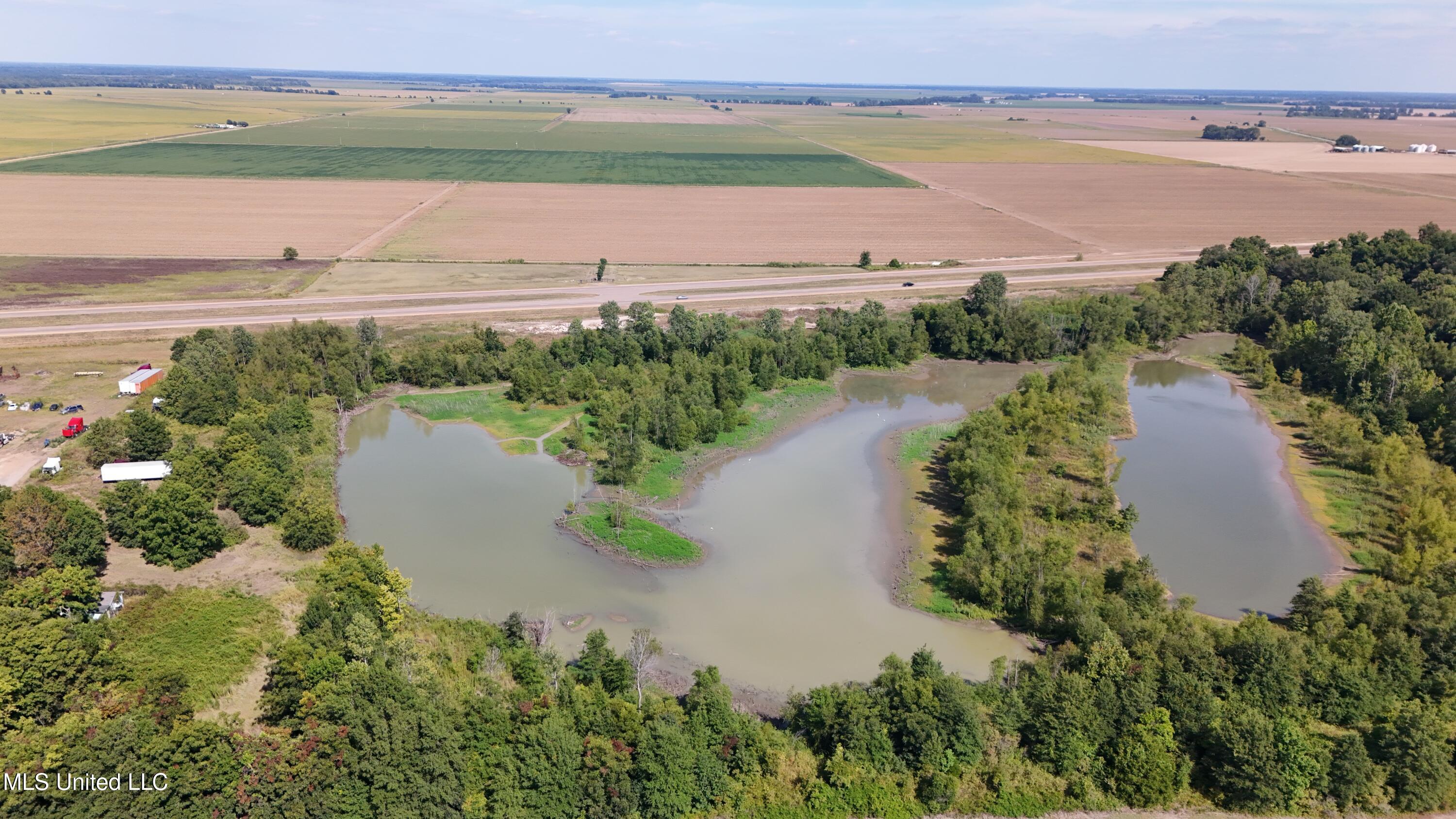 Balducci Road Shelby, MS 38774 - Photo 25 of 43 DJI_20250829161749_0945_D