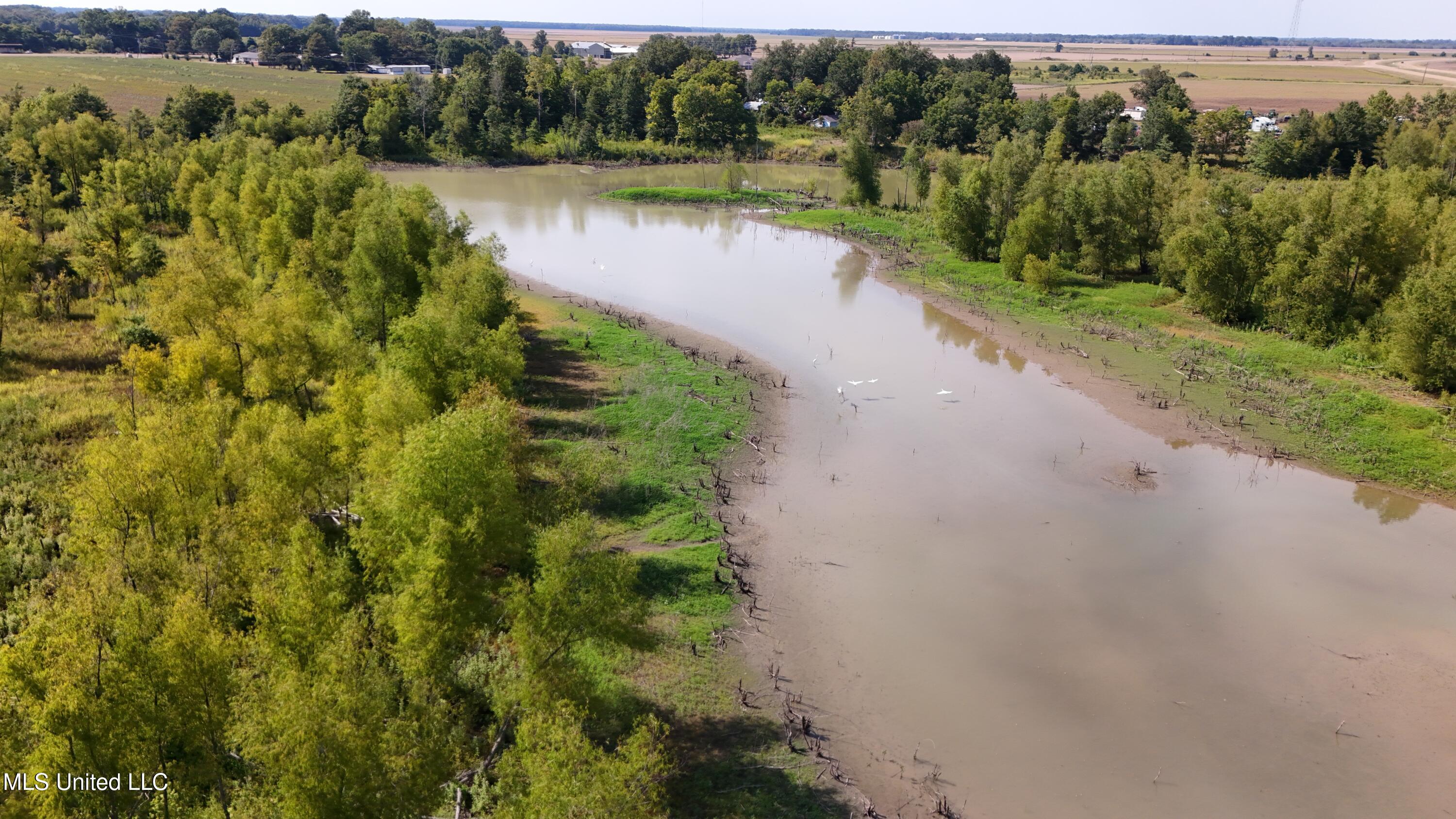Balducci Road Shelby, MS 38774 - Photo 34 of 43 DJI_20250829162322_0955_D