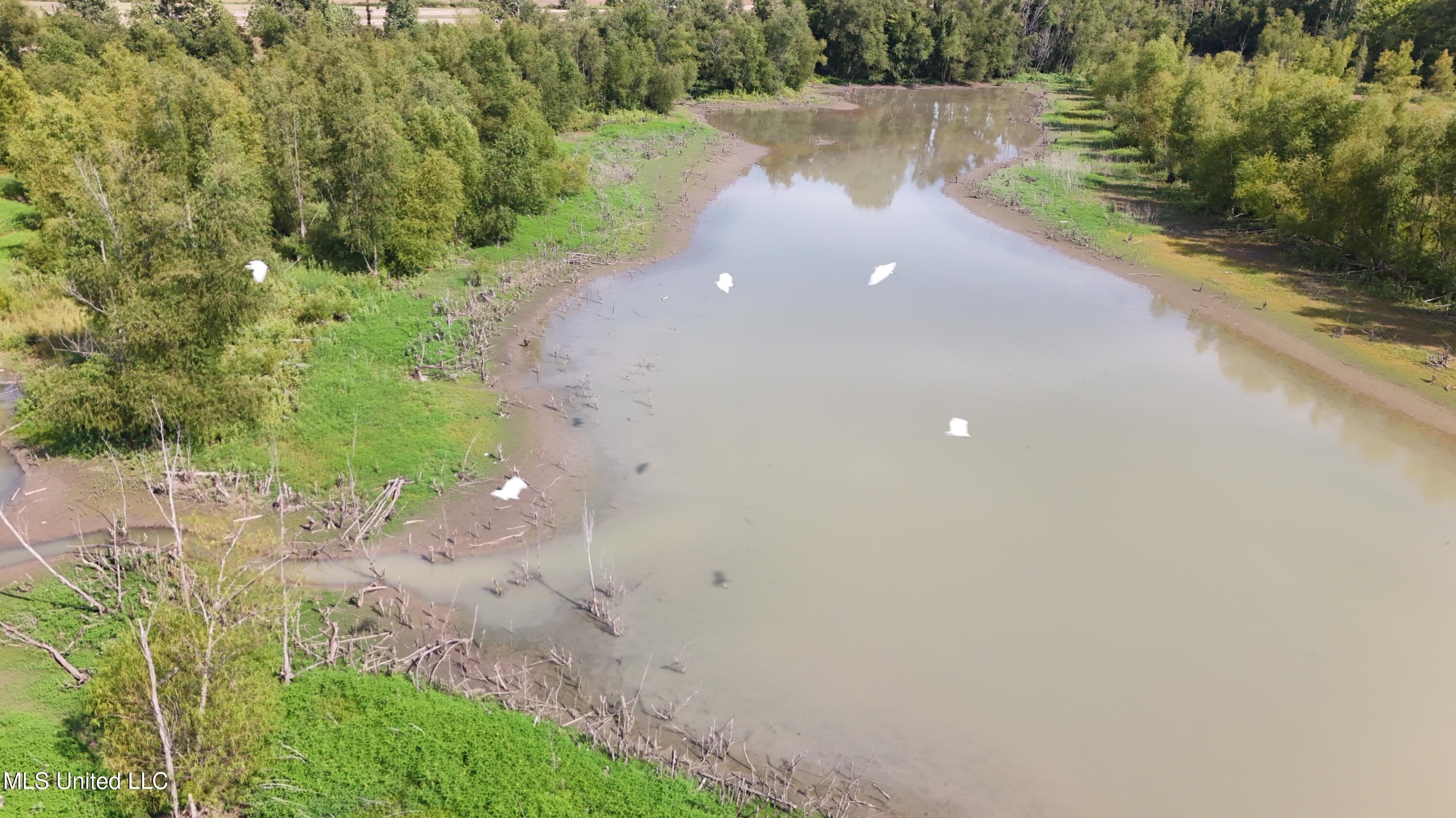 Balducci Road Shelby, MS 38774 - Photo 36 of 43 DJI_20250829162406_0957_D