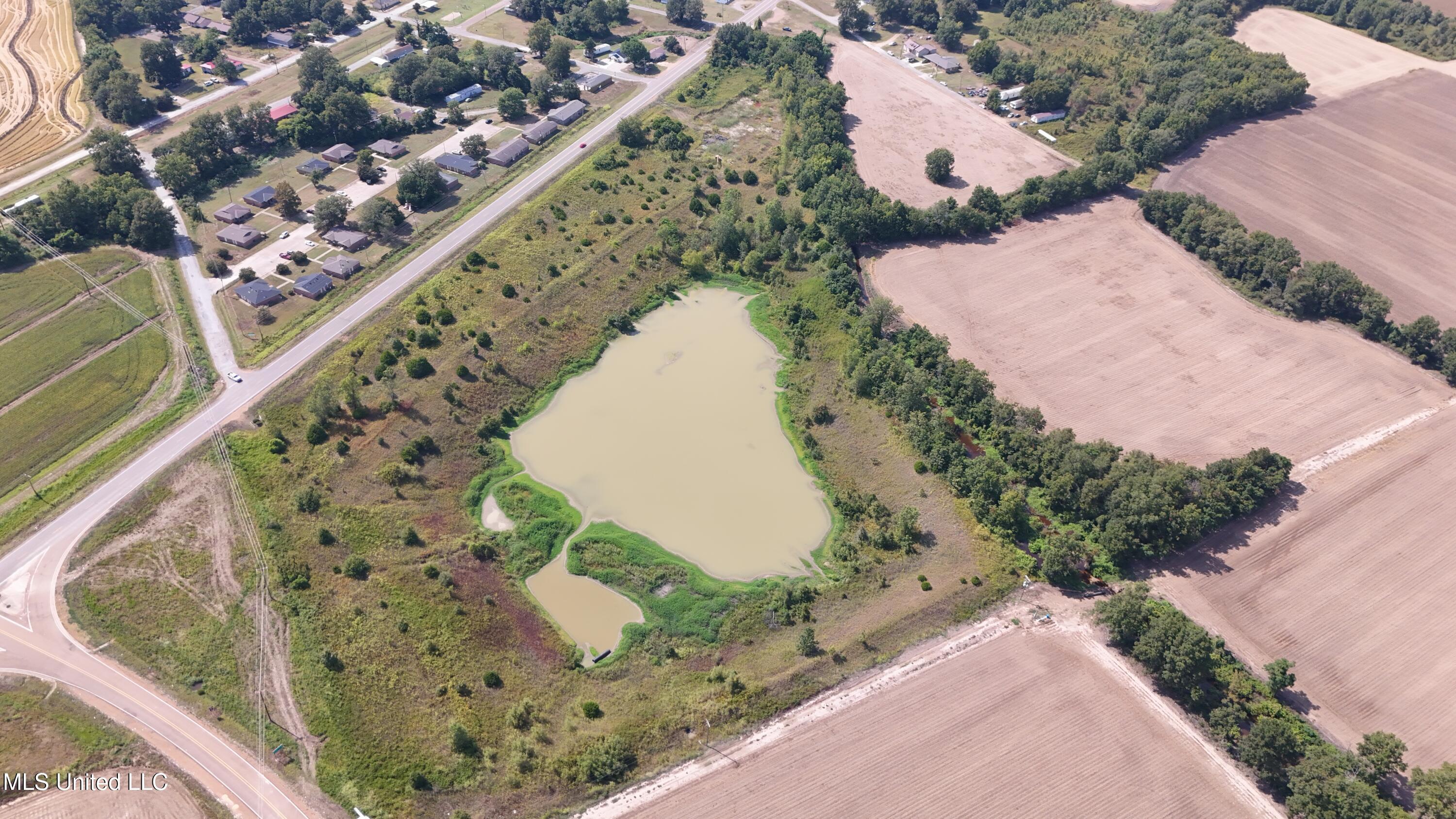 Balducci Road Shelby, MS 38774 - Photo 7 of 43 DJI_20250829160128_0927_D