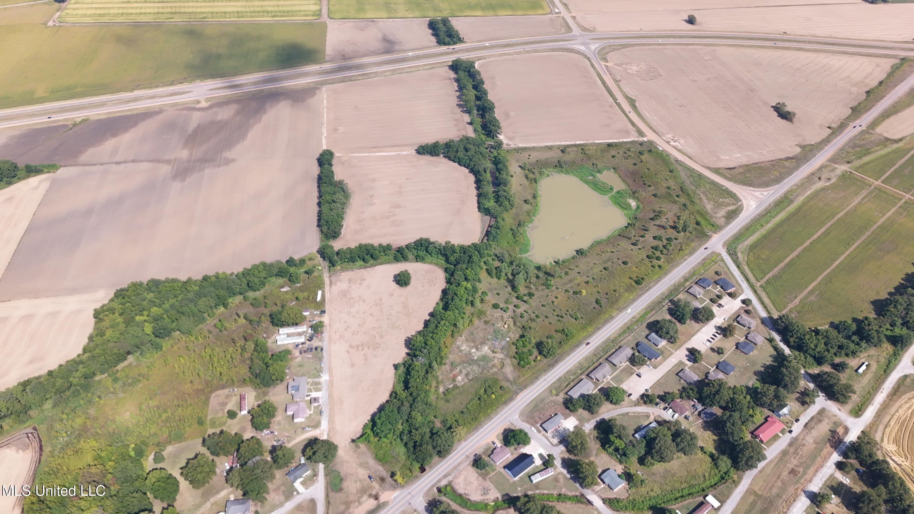 Balducci Road Shelby, MS 38774 - Photo 10 of 43 DJI_20250829160333_0930_D