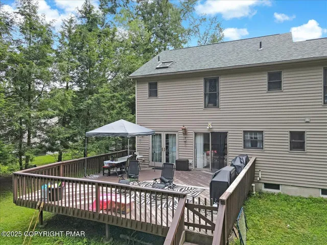 $439,000 | 110 Anna Court, Stroudsburg, PA 18360