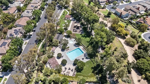 $3,199,000 | 16 Spring Grove, Irvine, CA 92620