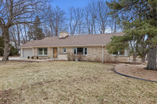 $499,900 | 1170 Forest Lane, Brookfield, WI 53005