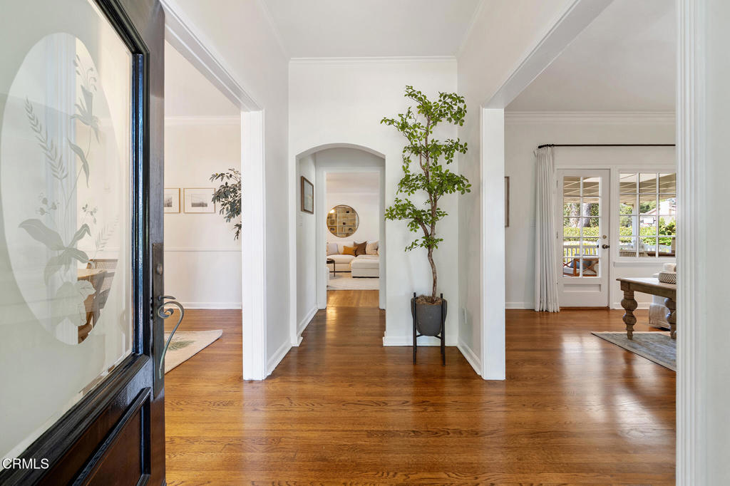 3597 Yorkshire Road Pasadena, CA 91107 - Photo 5 of 55 DSC00313