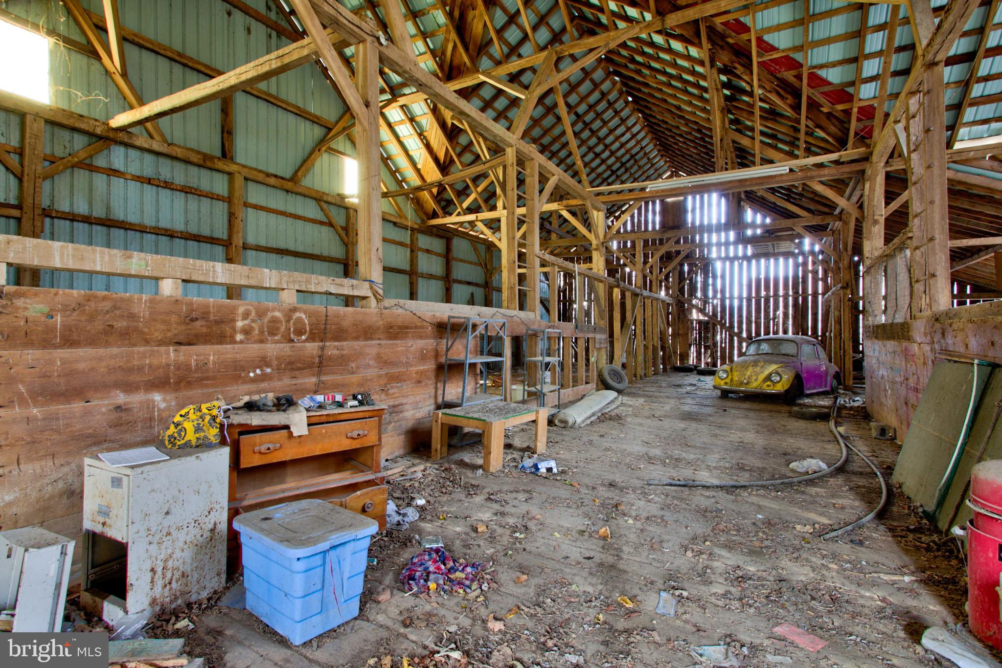 580 Elkdale Road Lincoln University, PA 19352 - Photo 33 of 42 a view of a storage room with wooden floor