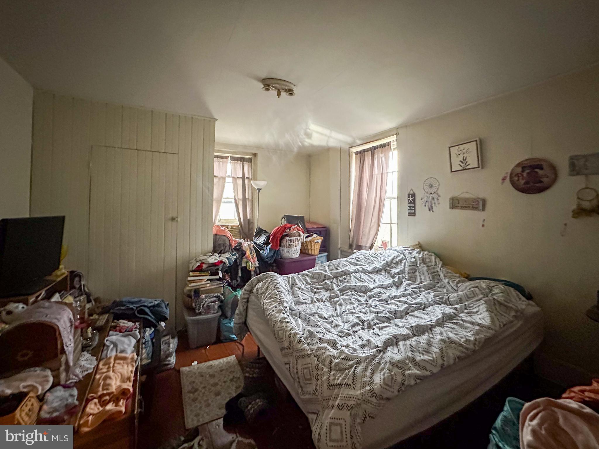 580 Elkdale Road Lincoln University, PA 19352 - Photo 9 of 42 a bed room with a bed and a television