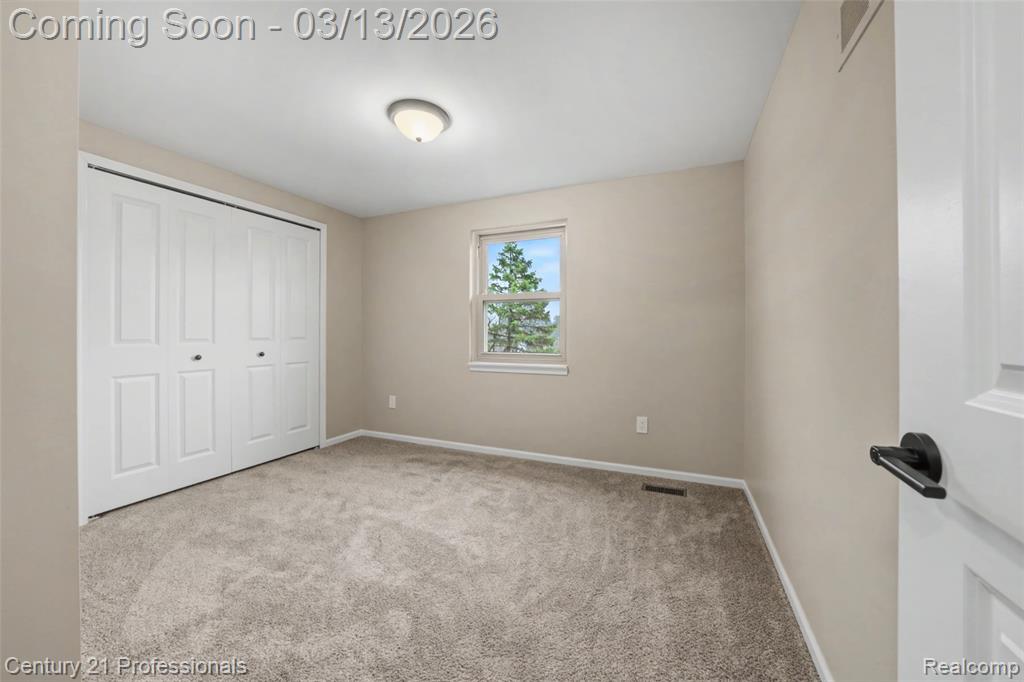 351 Coldiron Drive Rochester Hills, MI 48307 - Photo 20 of 41