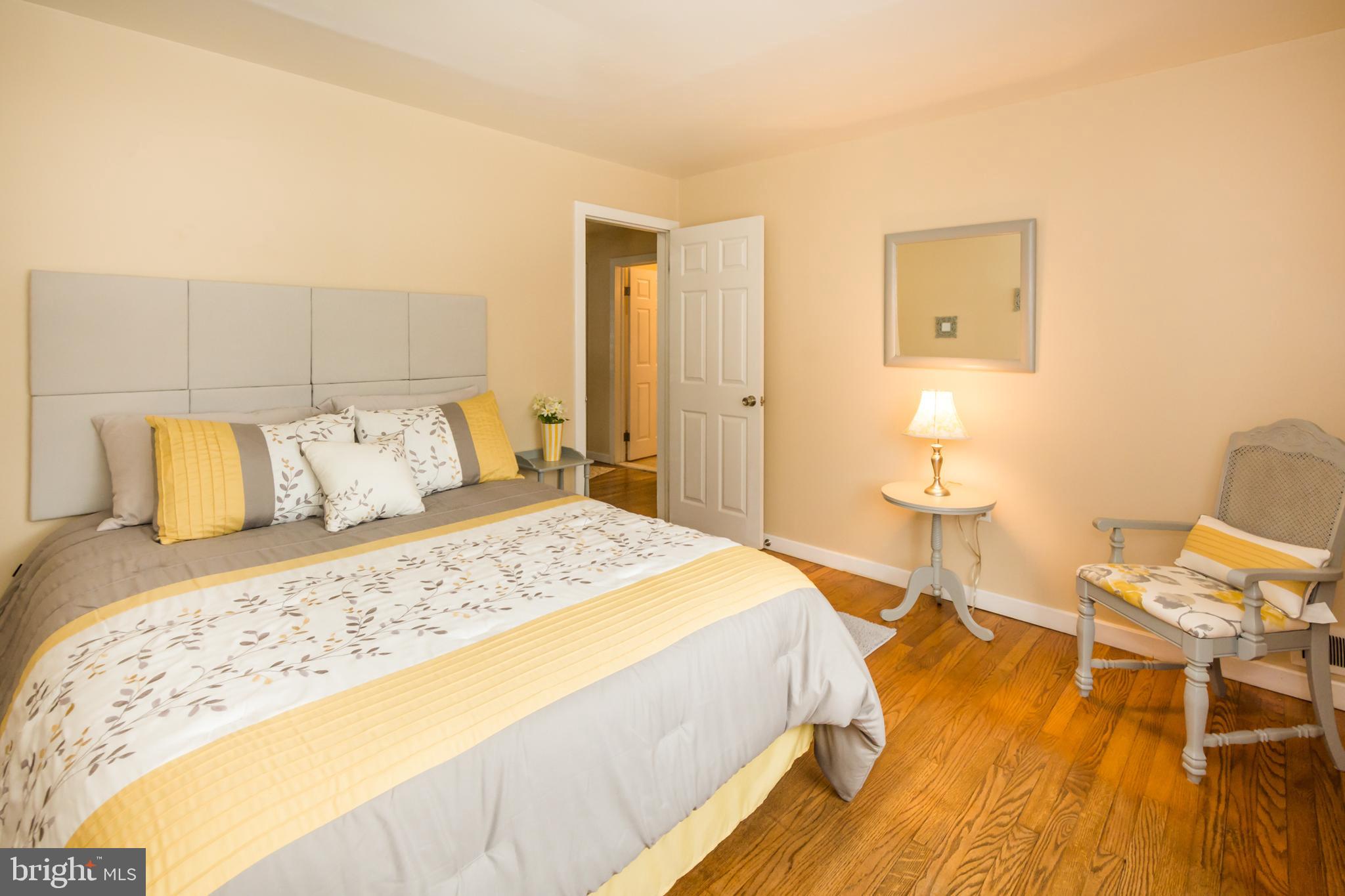 5917 Shady Spring Avenue Baltimore, MD 21237 - Photo 14 of 44