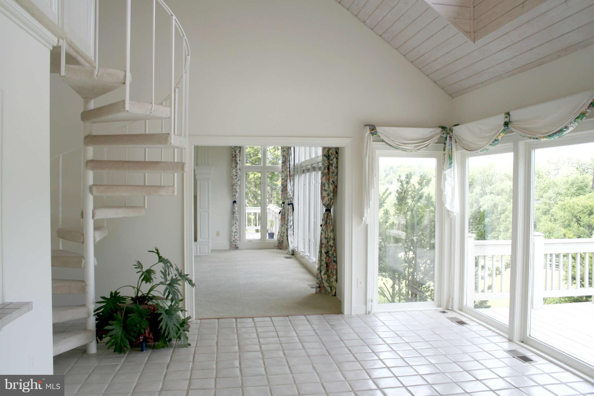 619 Springvale Road Great Falls, VA 22066 - Photo 13 of 26 Interior (General)
