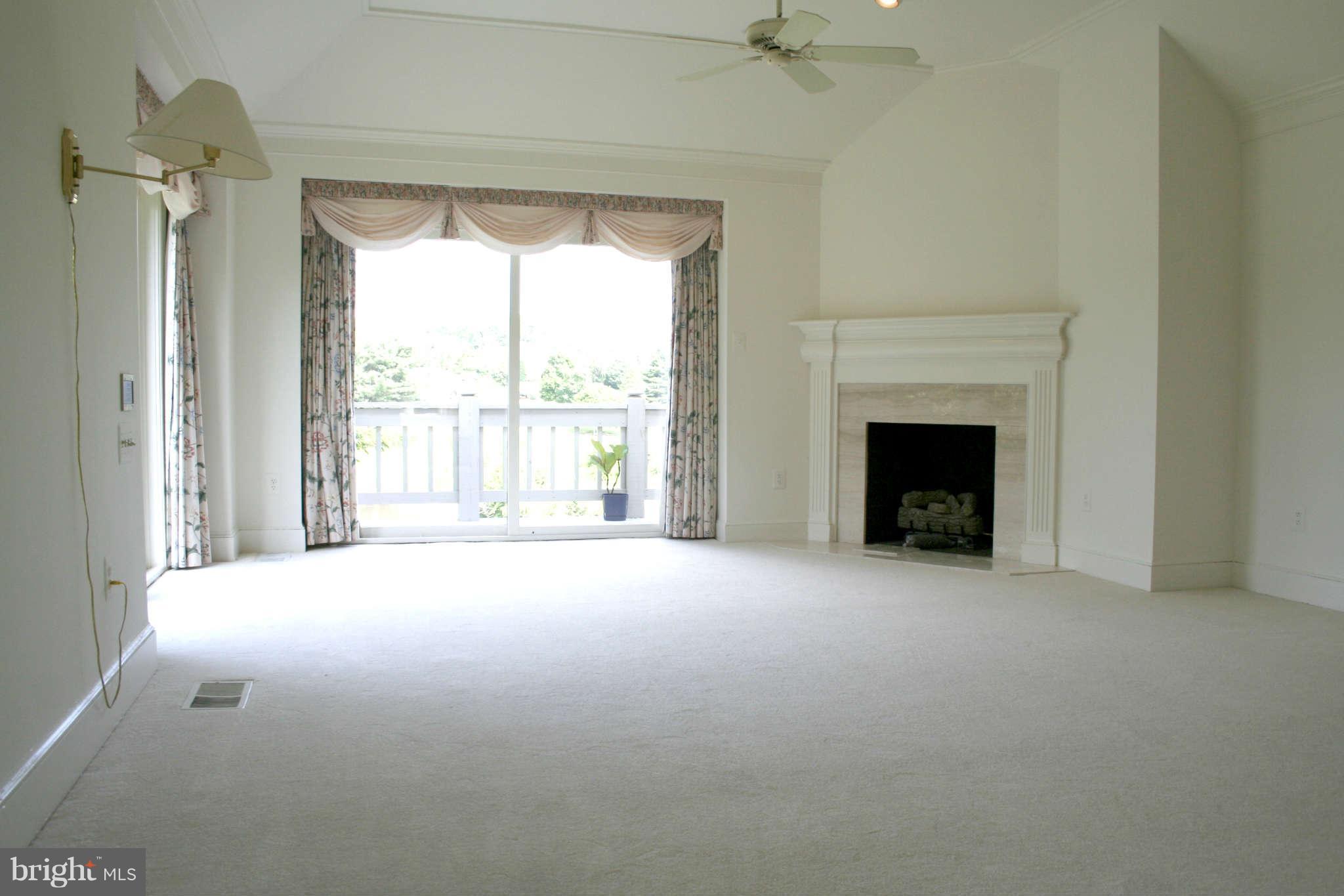 619 Springvale Road Great Falls, VA 22066 - Photo 15 of 26 Bedroom (Master)