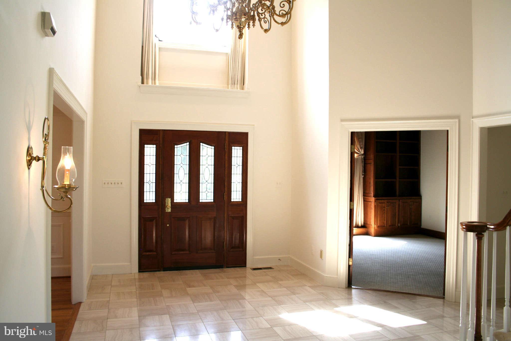 619 Springvale Road Great Falls, VA 22066 - Photo 6 of 26 Foyer