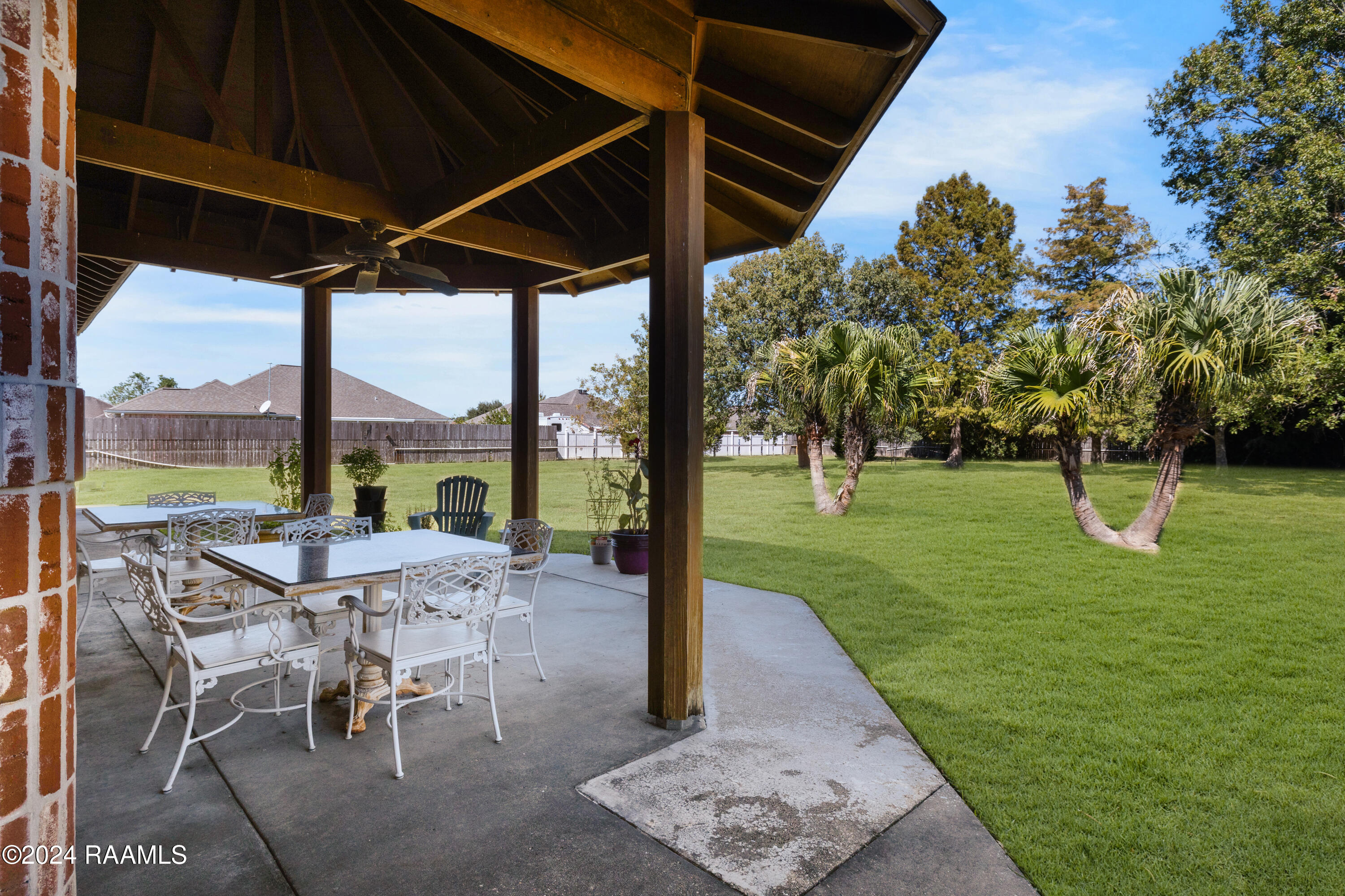 110 Russell Street New Iberia, LA 70563 - Photo 33 of 46 Back Patio