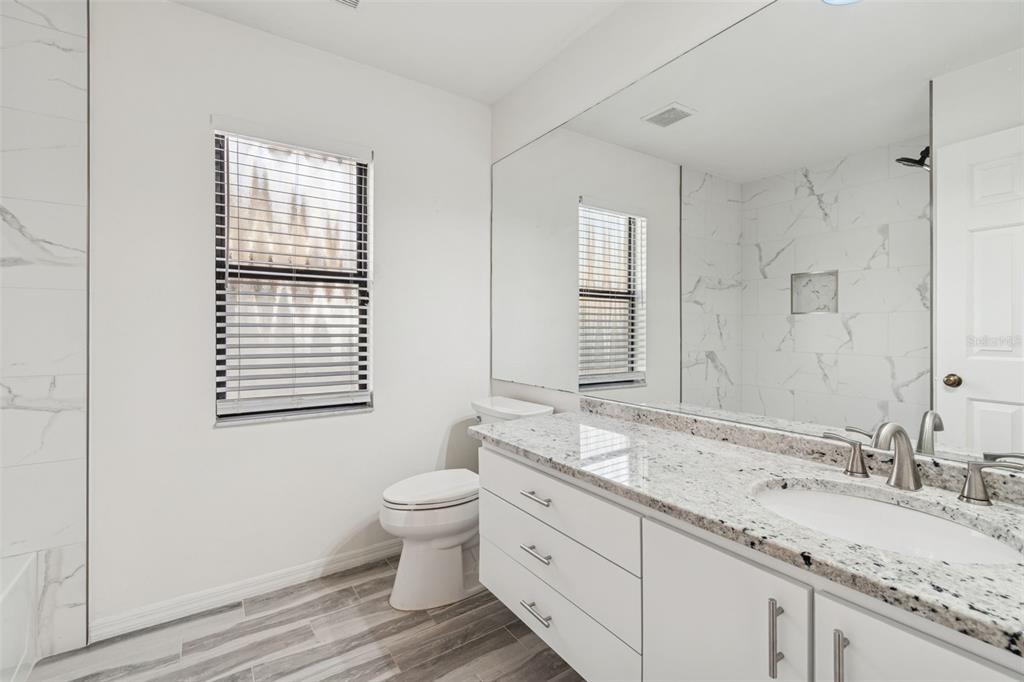 11507 Moffat Place Temple Terrace, FL 33617 - Photo 18 of 34