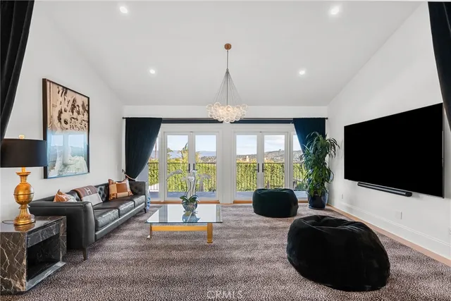 $4,689,000 | 23477 Park Colombo, Calabasas, CA 91302