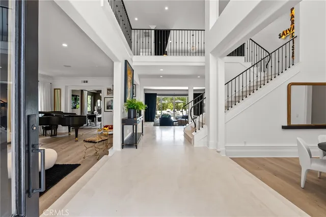 $4,689,000 | 23477 Park Colombo, Calabasas, CA 91302