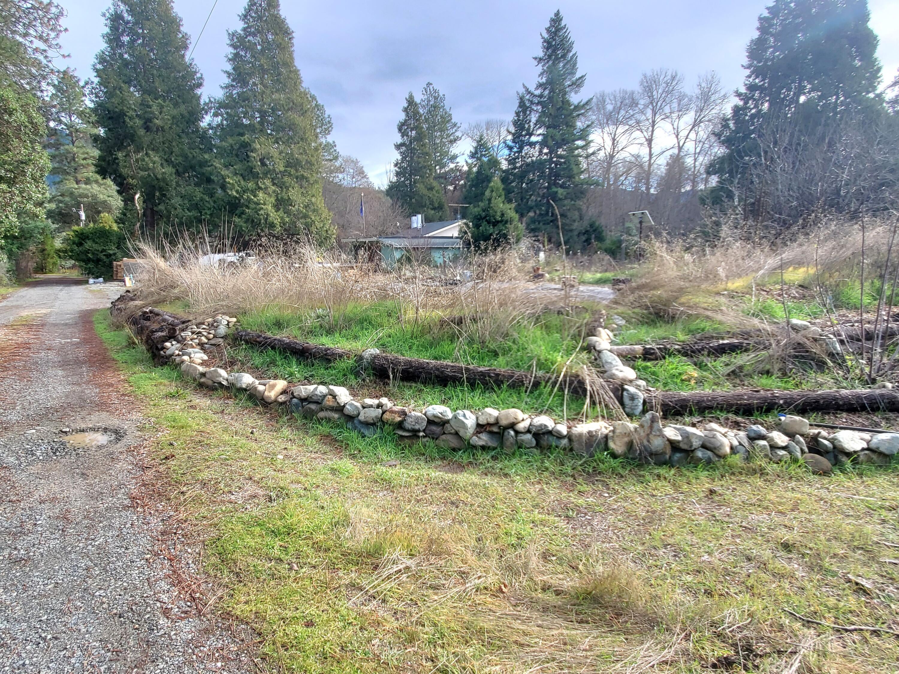 395 East Fork Road Williams, OR 97544 - Photo 51 of 59 20231204_122030