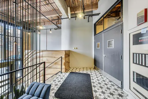 $2,550 | 215 North Aberdeen Street, Unit 210B, Chicago, IL 60607