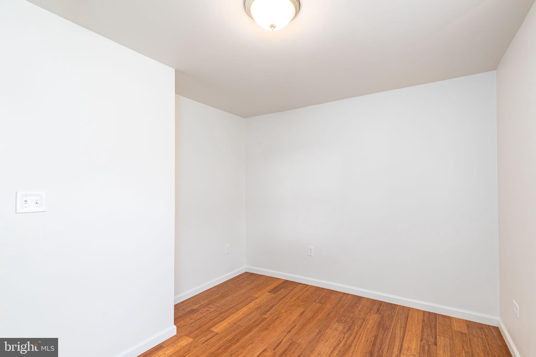 39 Walkern Road Essex, MD 21221 - Photo 13 of 30 Gallery Image 13