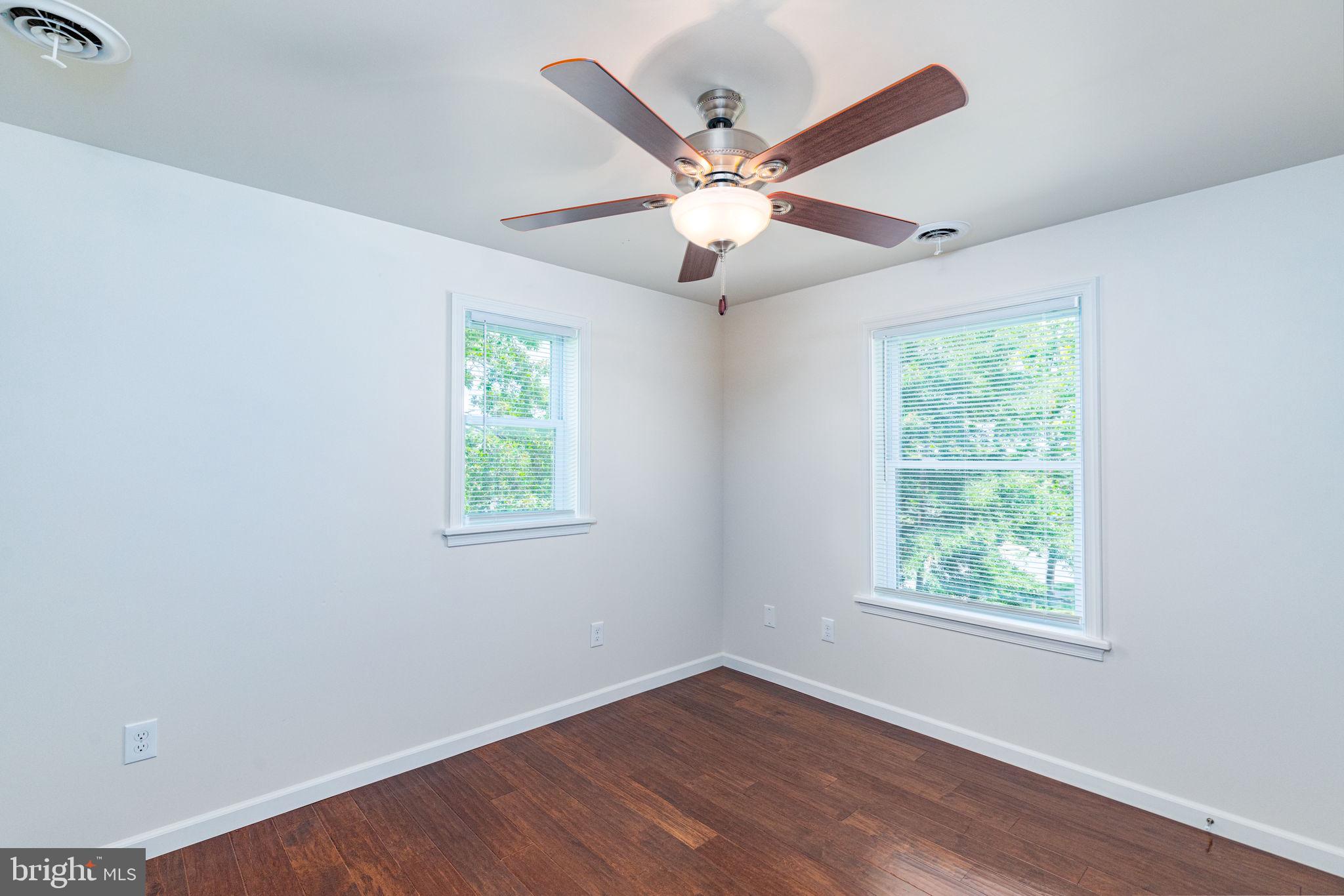 39 Walkern Road Essex, MD 21221 - Photo 23 of 30 Gallery Image 23