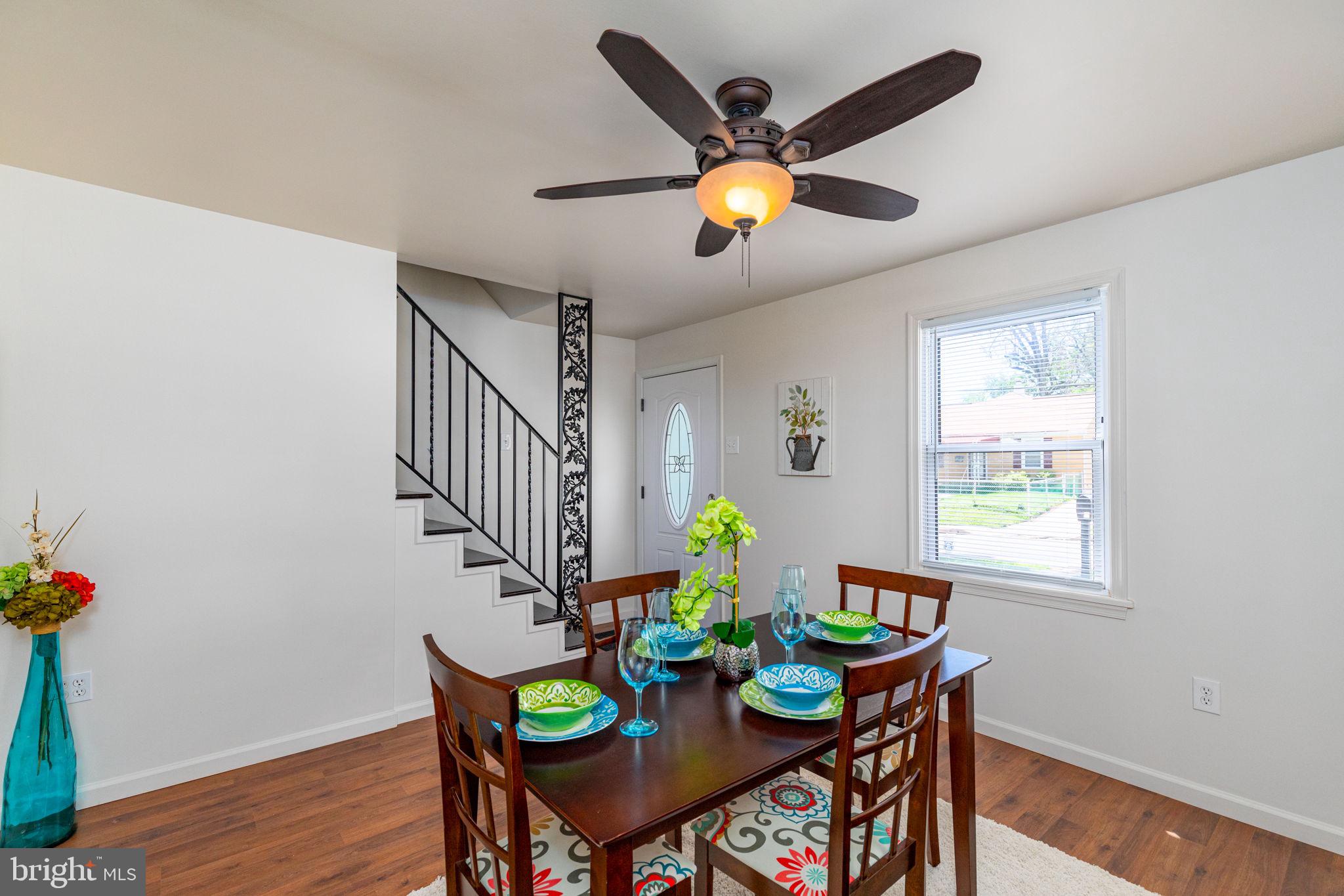 39 Walkern Road Essex, MD 21221 - Photo 5 of 30 Gallery Image 5