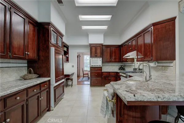 $769,500 | 575 Woodlands Drive, Madera, CA 93637