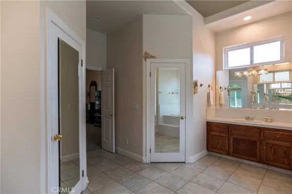 $769,500 | 575 Woodlands Drive, Madera, CA 93637