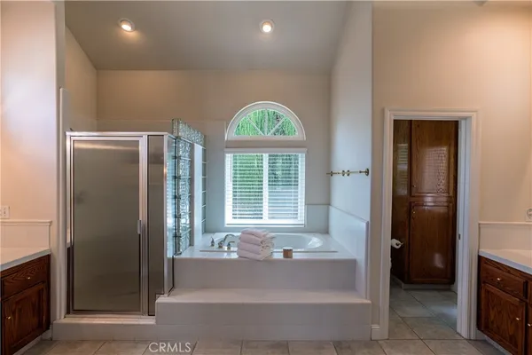 $769,500 | 575 Woodlands Drive, Madera, CA 93637