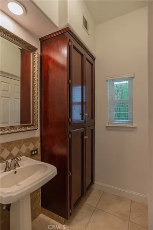 $769,500 | 575 Woodlands Drive, Madera, CA 93637