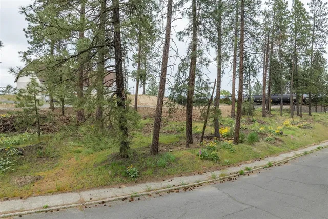 $90,000 | 2832 West 13th Avenue, Spokane, WA 99224