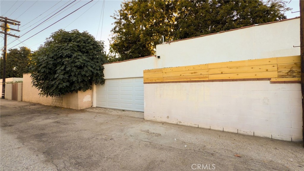 4380 West 28th Street Los Angeles, CA 90016 - Photo 27 of 32