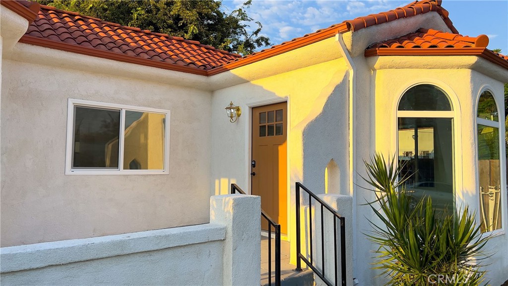 4380 West 28th Street Los Angeles, CA 90016 - Photo 5 of 32