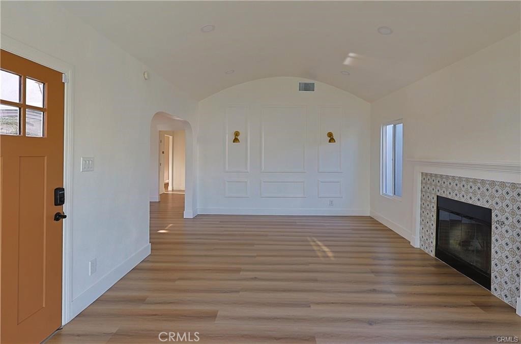 4380 West 28th Street Los Angeles, CA 90016 - Photo 7 of 32