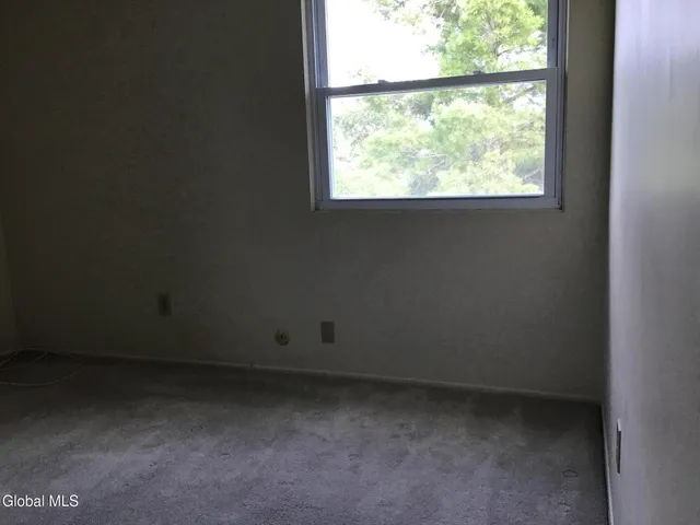 $1,600 | 52 Sage Road, Unit B, Waterford, NY 12188