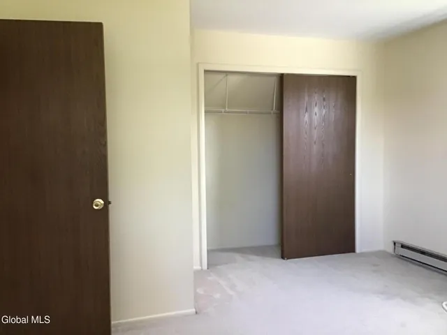 $1,600 | 52 Sage Road, Unit B, Waterford, NY 12188