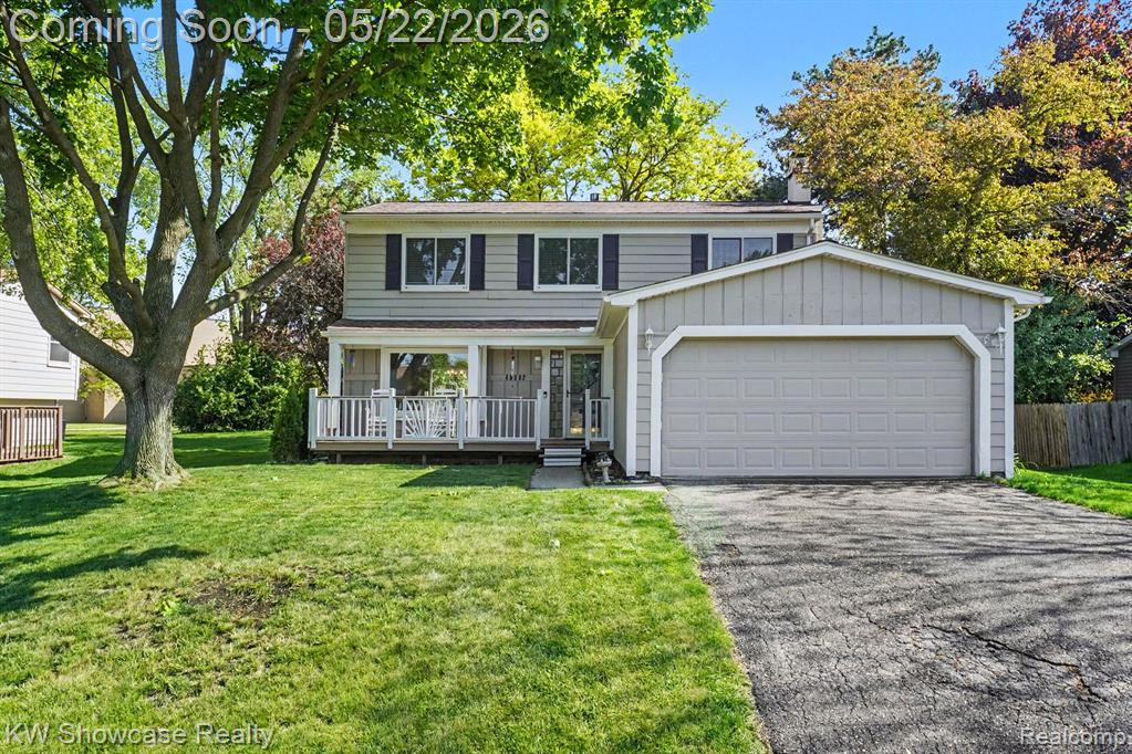 40652 Village Wood Road Novi, MI 48375 - Photo 2 of 37