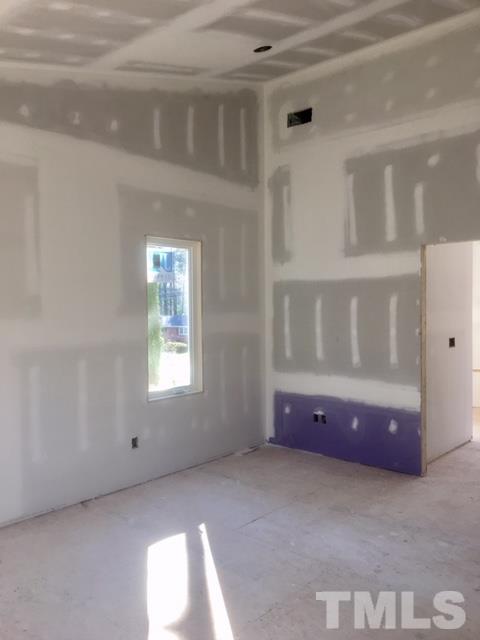 5231 Melbourne Road Raleigh, NC 27606 - Photo 11 of 20 Gallery Image 11