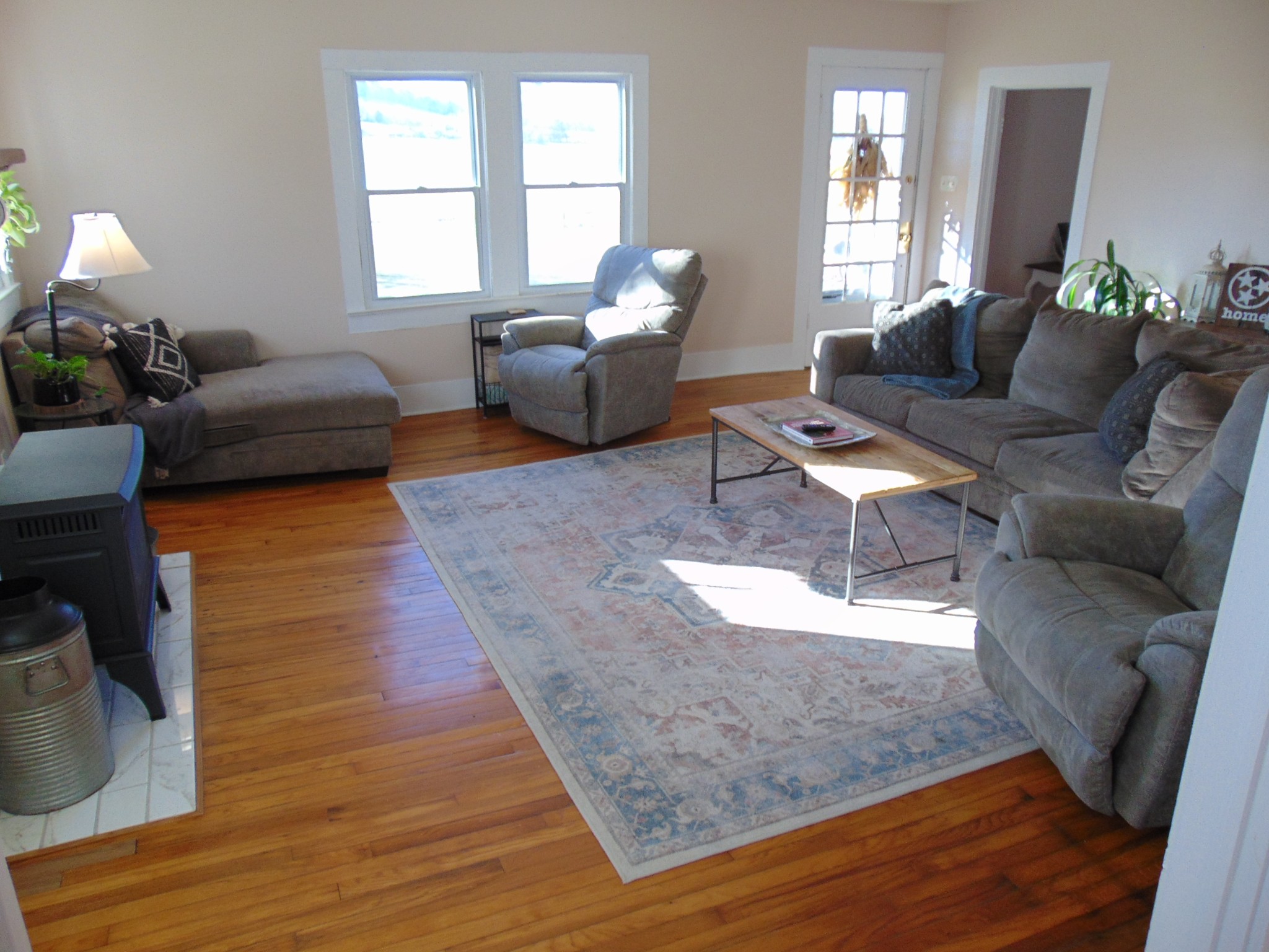 3547 Coffey Branch Road Cornersville, TN 37047 - Photo 10 of 57 a living room with furniture and a large window